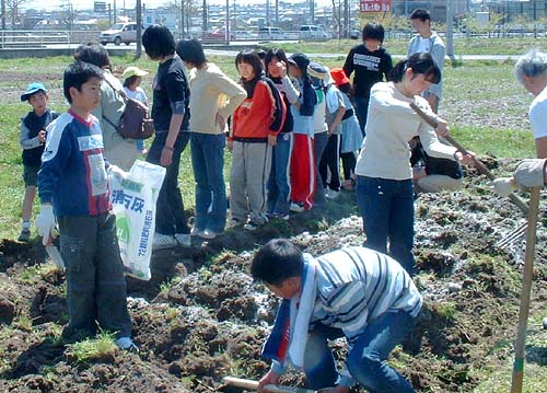 ��h�̓y��݂͂�Ȃő��ł�